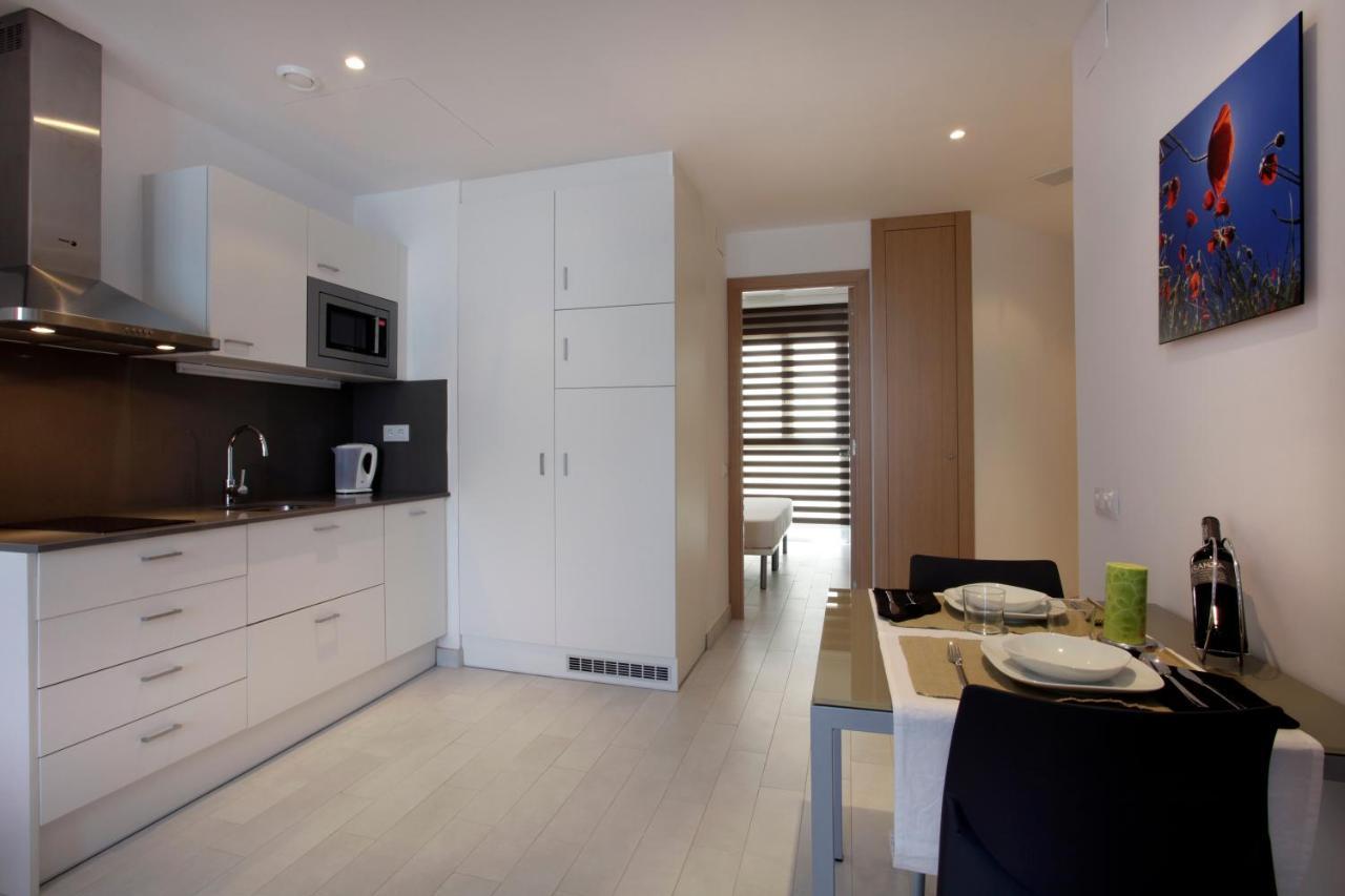 Fisa Rentals Les Corts Apartments Barcelona Exterior photo