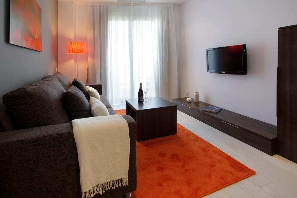 Fisa Rentals Les Corts Apartments Barcelona Room photo
